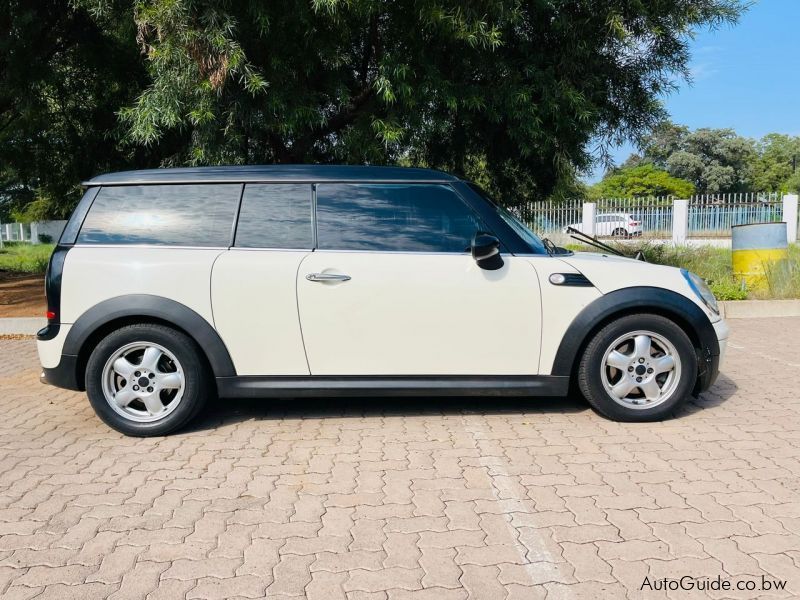 Mini Cooper Clubman in Botswana