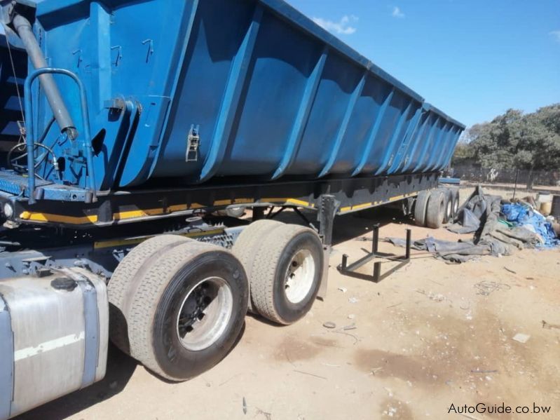 Top Trailer 40m3 in Botswana