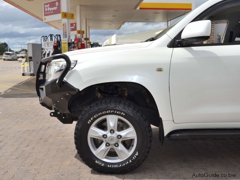 Toyota Land Cruiser 200 Series V8 in Botswana