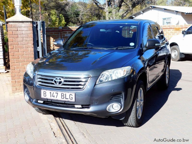 Toyota Vanguard in Botswana