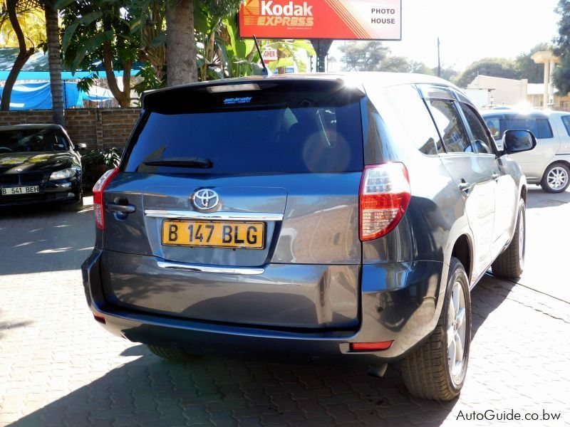 Toyota Vanguard in Botswana