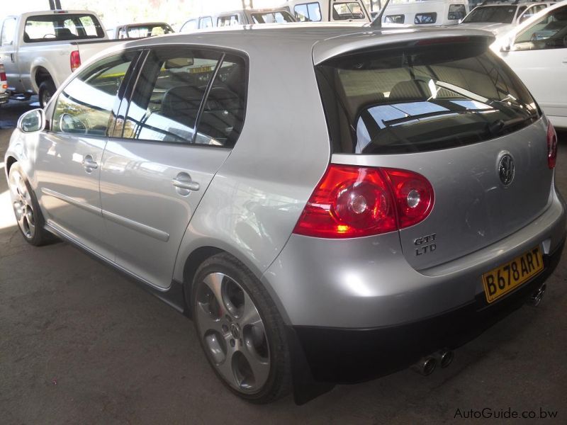 Volkswagen Golf 5 GTI 2.0 in Botswana