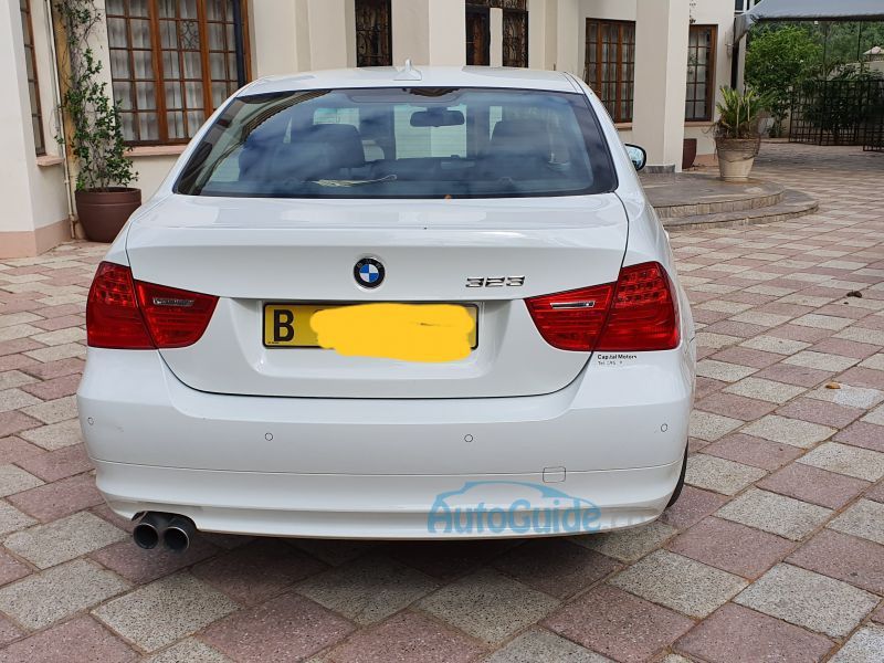 BMW 323i (E90 Facelift) in Botswana