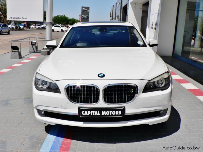 BMW 750i in Botswana