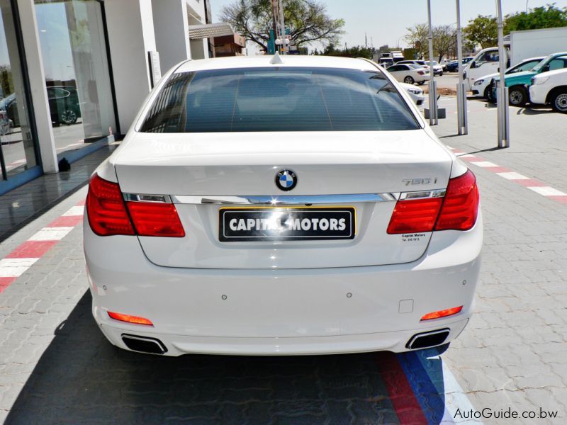 BMW 750i in Botswana