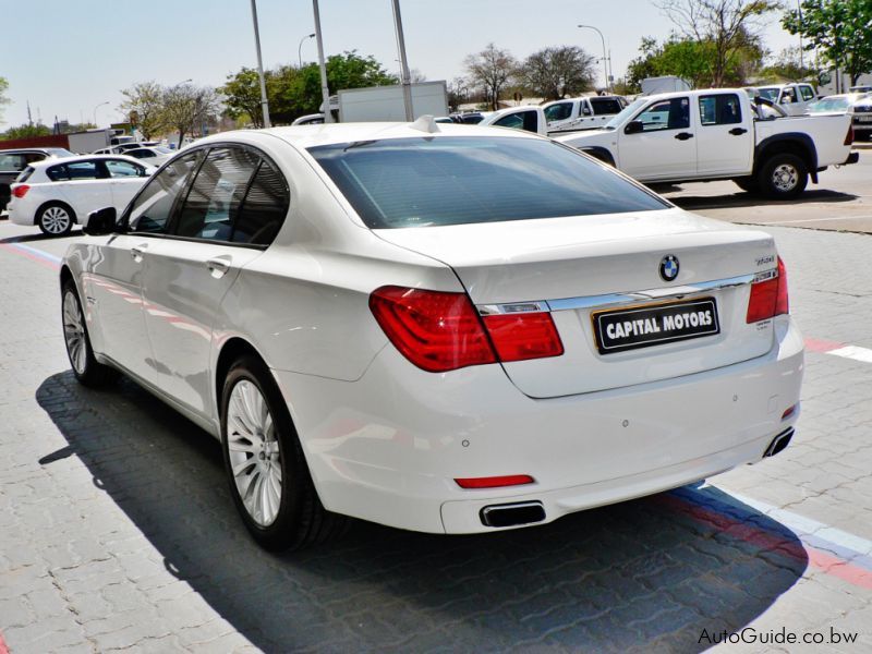 BMW 750i in Botswana