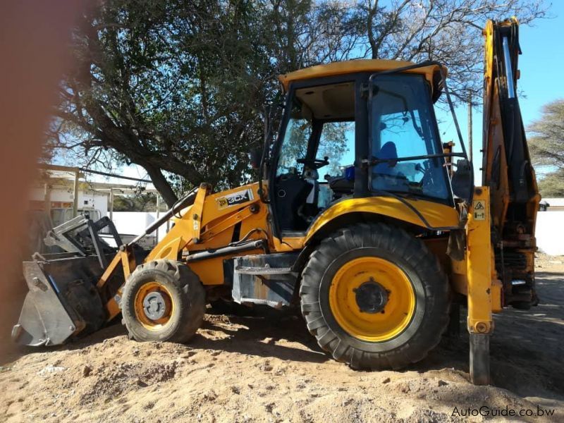 JCB 3CX4 Site Master in Botswana