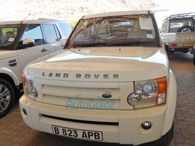 Land Rover Discovery 3 in Botswana