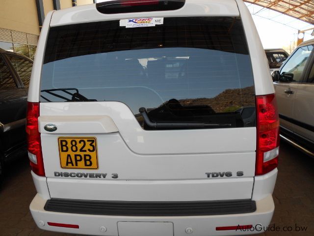 Land Rover Discovery 3 in Botswana