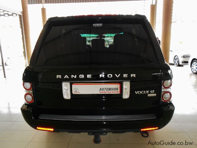 Land Rover Range Rover Vogue SX in Botswana