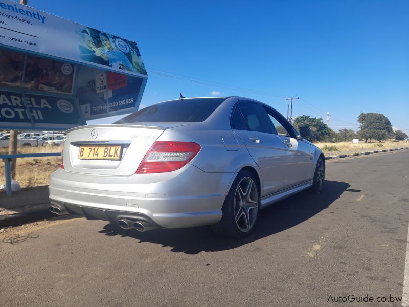 Mercedes-Benz 2010 in Botswana