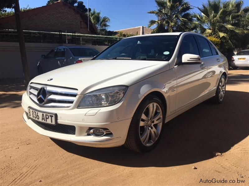 Mercedes-Benz C220 Kompressor in Botswana