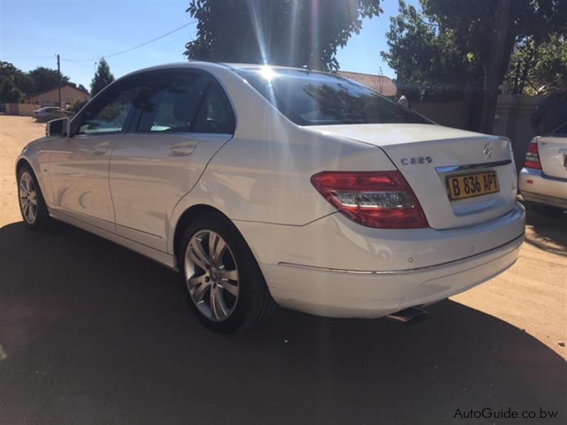 Mercedes-Benz C220 Kompressor in Botswana