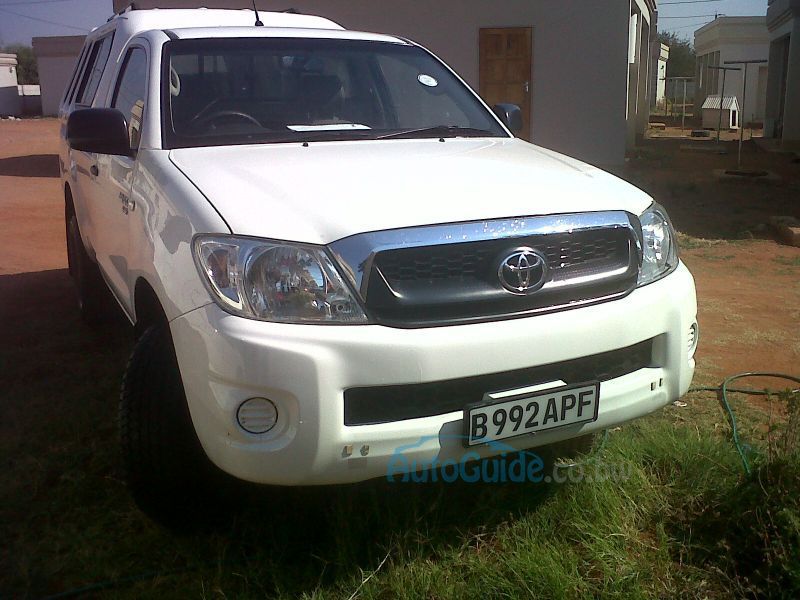 Toyota Hilux 2.5D4d in Botswana