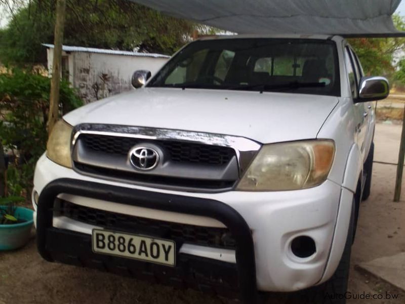 Toyota hilux 2.7 vvti in Botswana