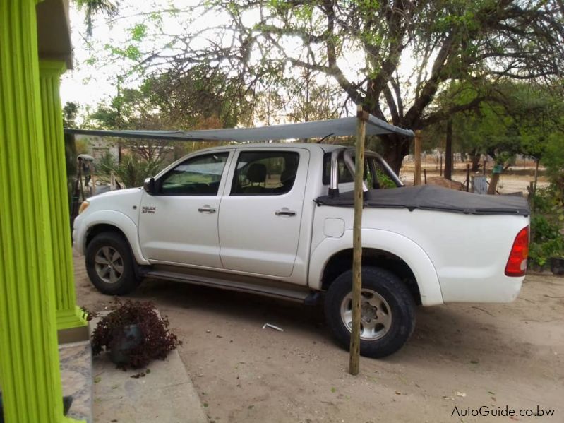 Toyota hilux 2.7 vvti in Botswana