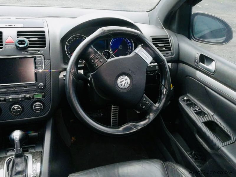 Volkswagen Golf 5 GTI in Botswana