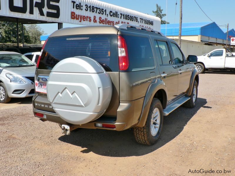 Ford Everest  in Botswana