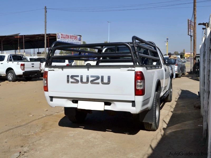 Isuzu KB200 Fleetside in Botswana