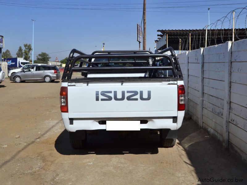Isuzu KB200 Fleetside in Botswana