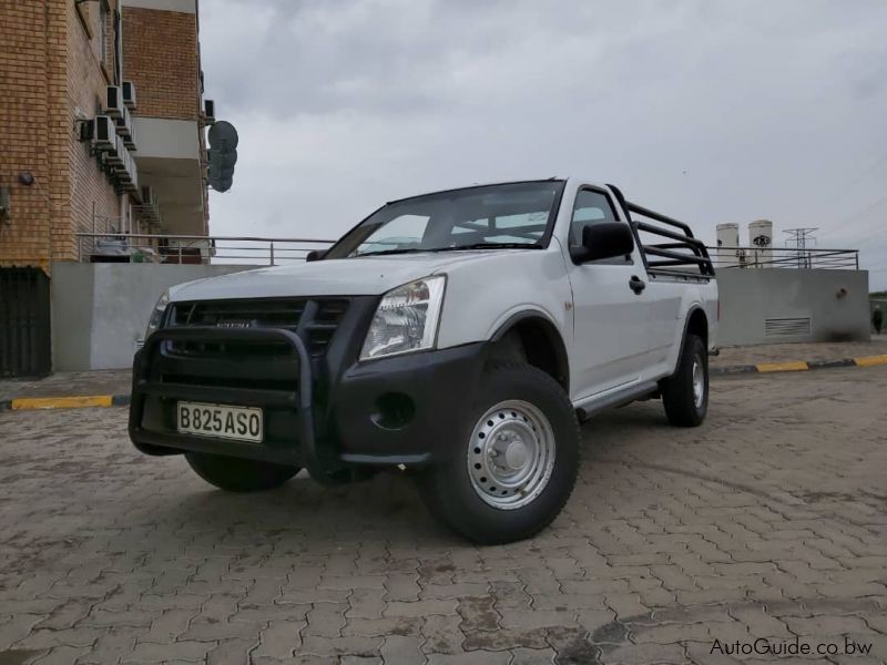 Isuzu Kb 200 in Botswana