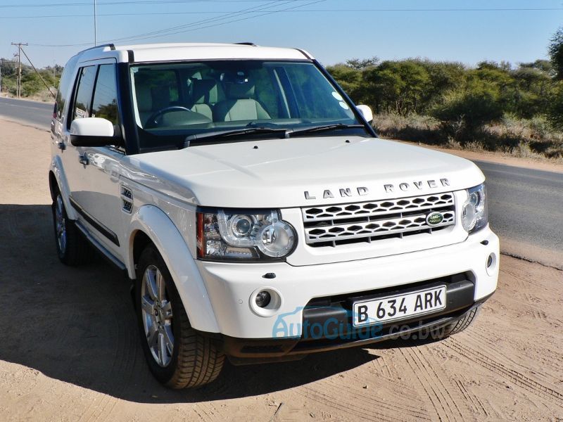 Land Rover Discovery 4 TDV6 SE in Botswana