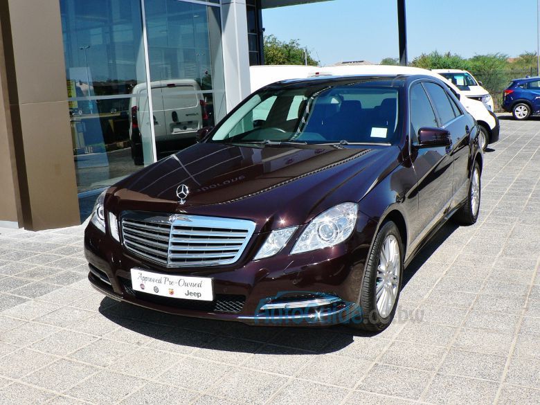 Mercedes-Benz E300 Elegance in Botswana