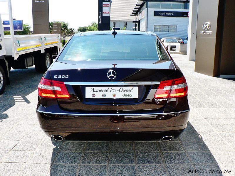 Mercedes-Benz E300 Elegance in Botswana