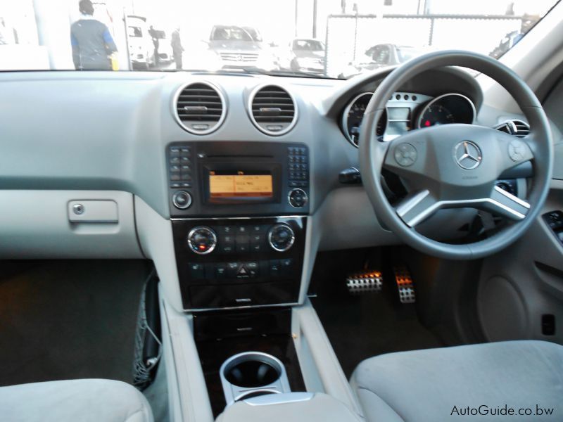 Mercedes-Benz ML350 in Botswana