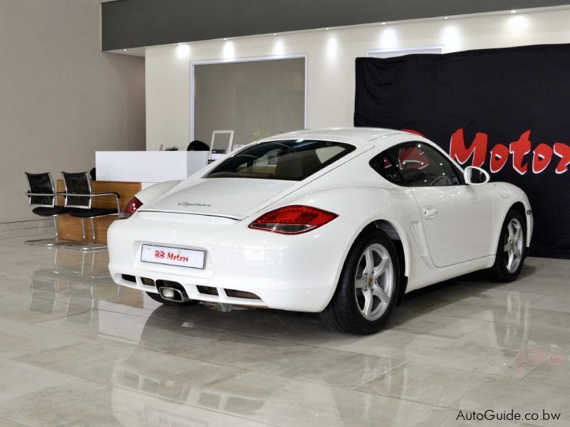 Porsche Cayman PDK 6 Cylinder in Botswana