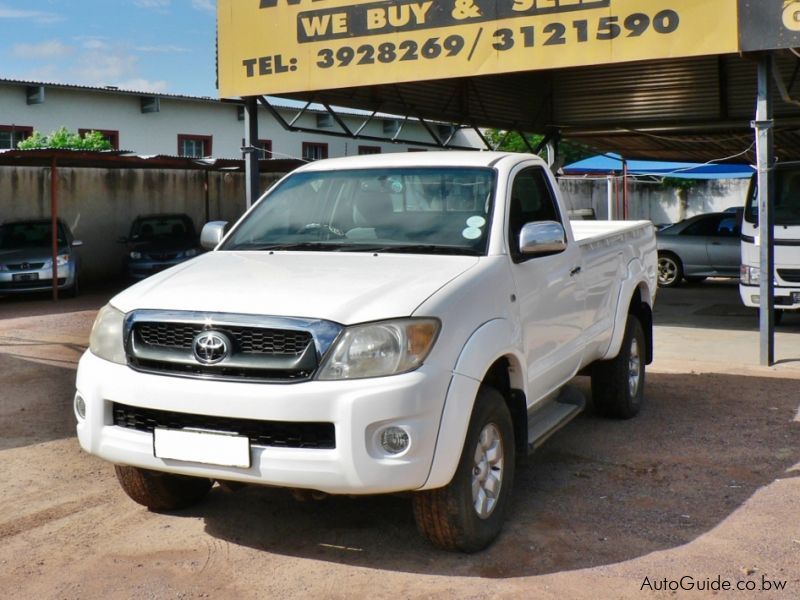 Toyota Hilux vvti in Botswana