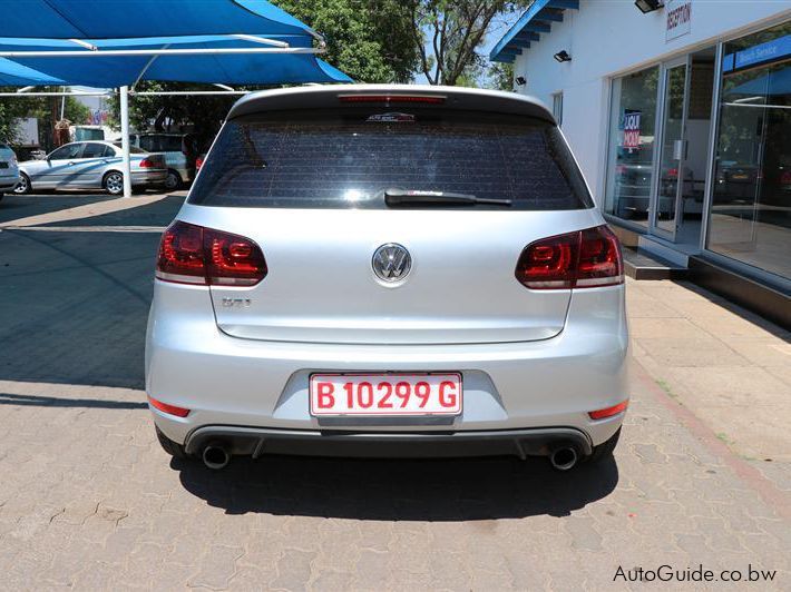 Volkswagen Golf 6 GTi Turbo in Botswana