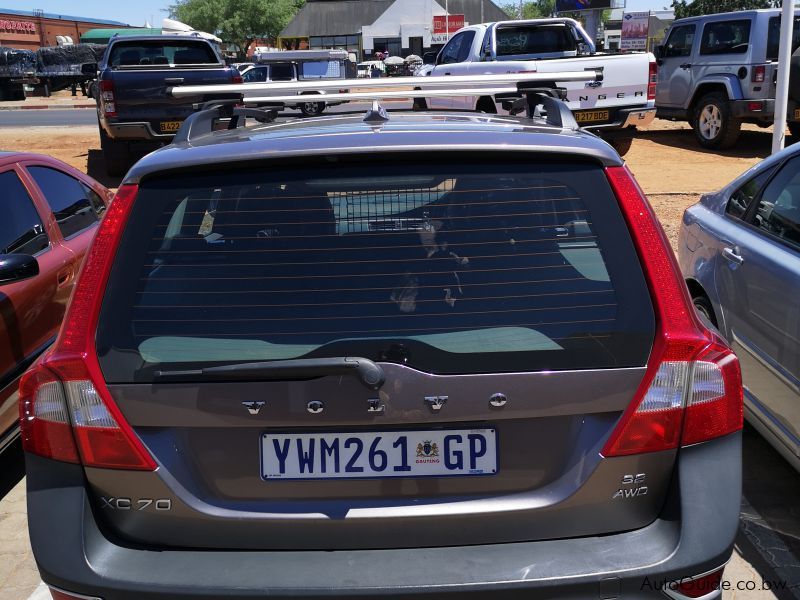 Volvo XC70 in Botswana