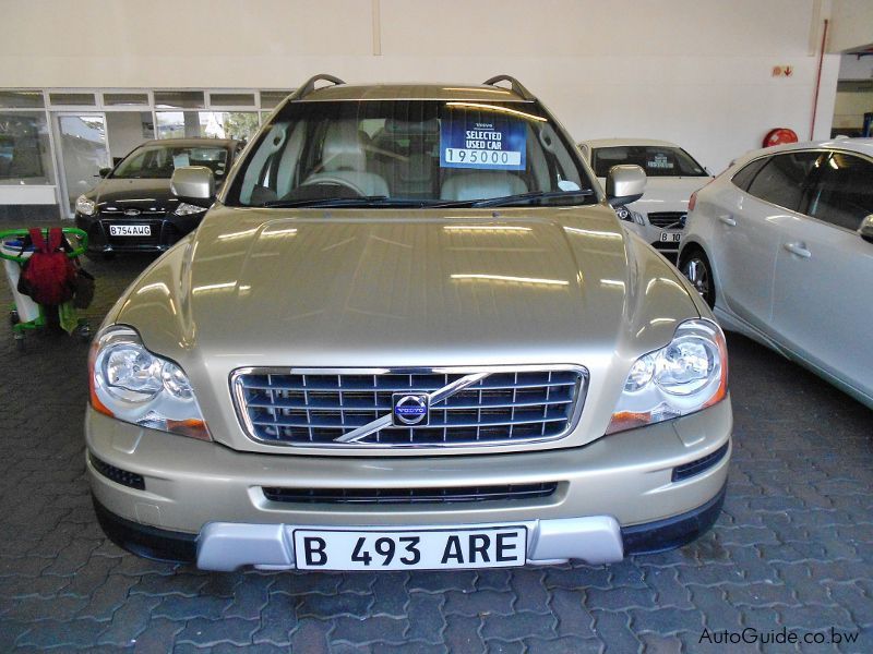 Volvo XC90 in Botswana