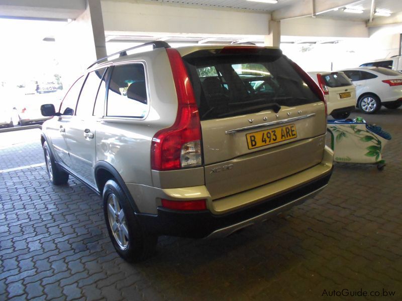 Volvo XC90 in Botswana
