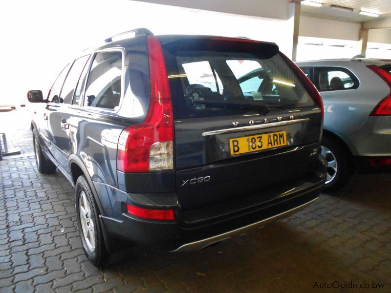 Volvo XC90 in Botswana
