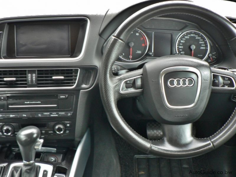 Audi Q5 FSi V6 in Botswana