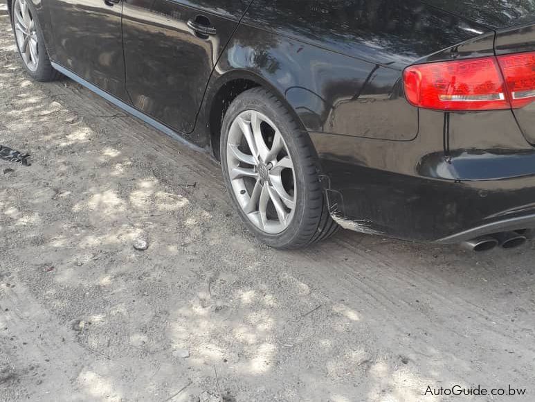 Audi S4 3.0 V6T in Botswana