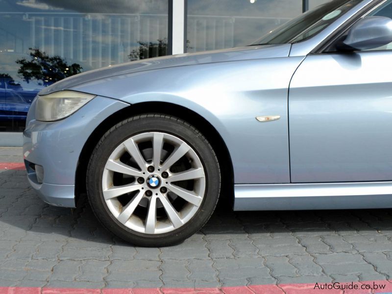 BMW 320i in Botswana