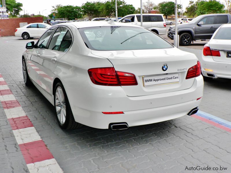 BMW 550i in Botswana