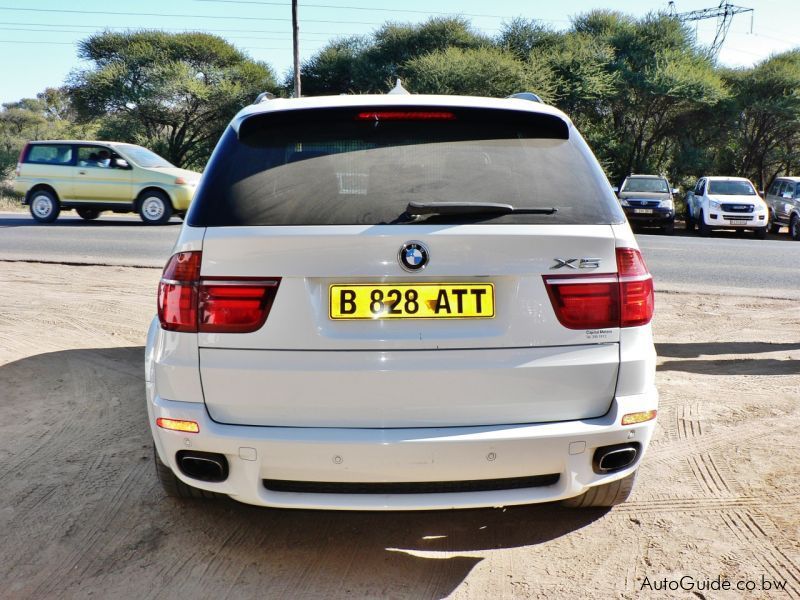 BMW X5 xDrive 50i in Botswana