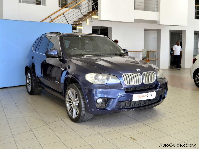 BMW X5 xDrive 50i in Botswana