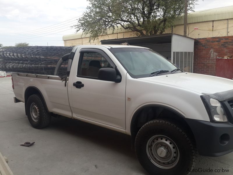 Isuzu KB 200 in Botswana