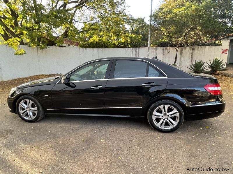 Mercedes-Benz  E250 Avantgarde 1.8 CGI in Botswana