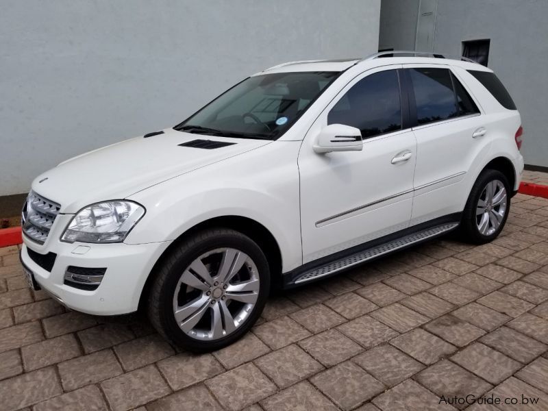 Mercedes-Benz ML350 CDI 4MATTIC in Botswana