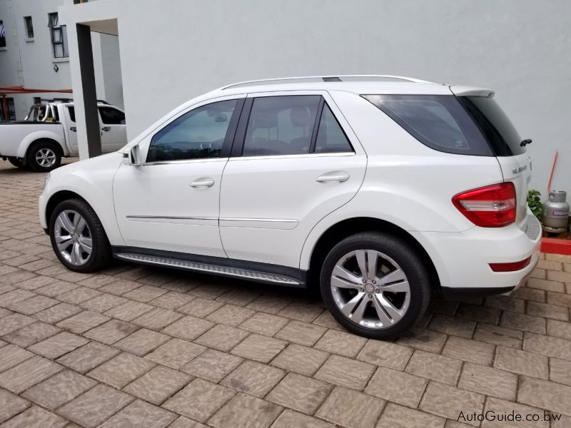 Mercedes-Benz ML350 CDI 4MATTIC in Botswana