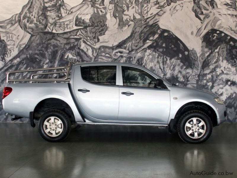 Mitsubishi L200 4WD in Botswana