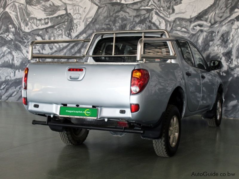 Mitsubishi L200 4WD in Botswana