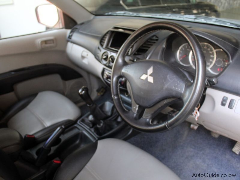 Mitsubishi L200 4WD in Botswana