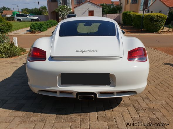 Porsche Cayman PDK in Botswana